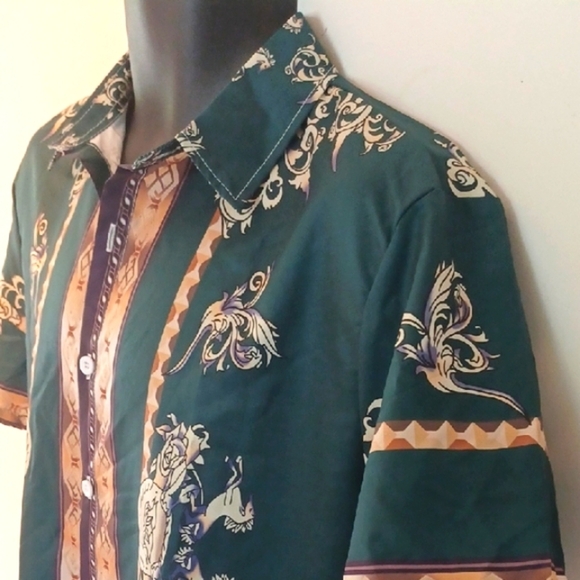 MANFINITY Men's Dark Green and Beige Patterned Shirt - Picture 4 of 6